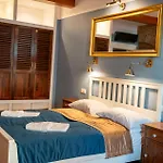 Апартаменти Old House 2 Познань