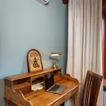 Daire Old House 2