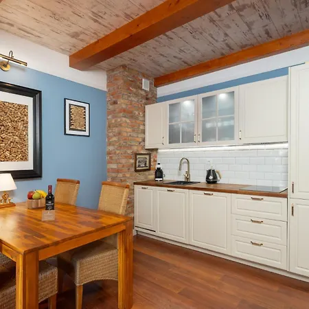 Daire Old House 2