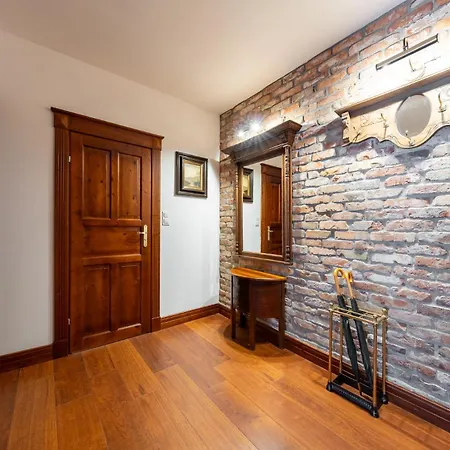 Daire Old House 2 Poznan