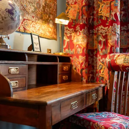 Old House 2 Apartment