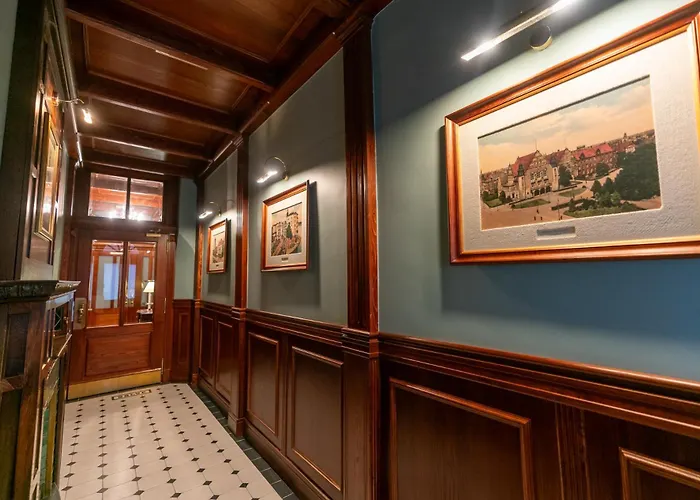 公寓 Old House 2 *